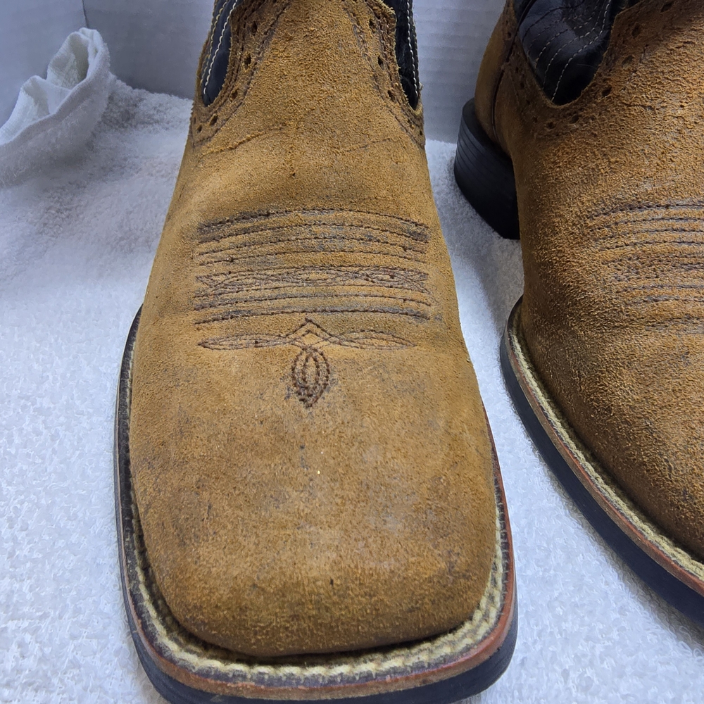 Ariat Two-Tone Western Boots - Brown and Black - Picture 2 of 15